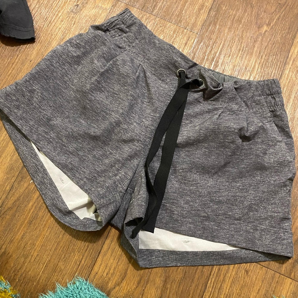 LULULEMON grey shorts size 6
